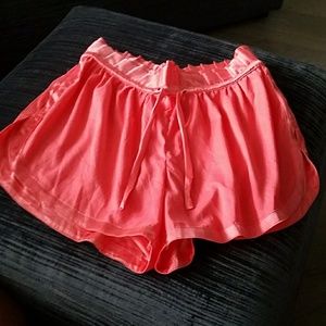 NWT🤩🤩🤩🧘‍♀️ mullah shorts